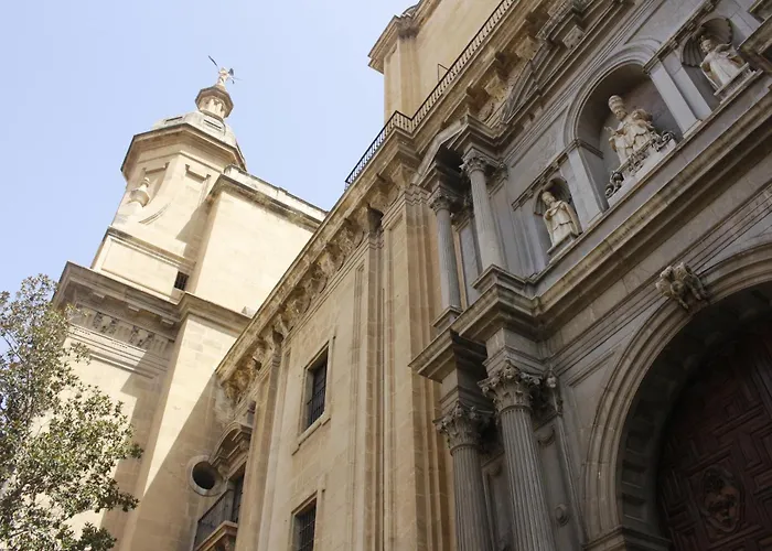Taracea Suites Plaza Nueva